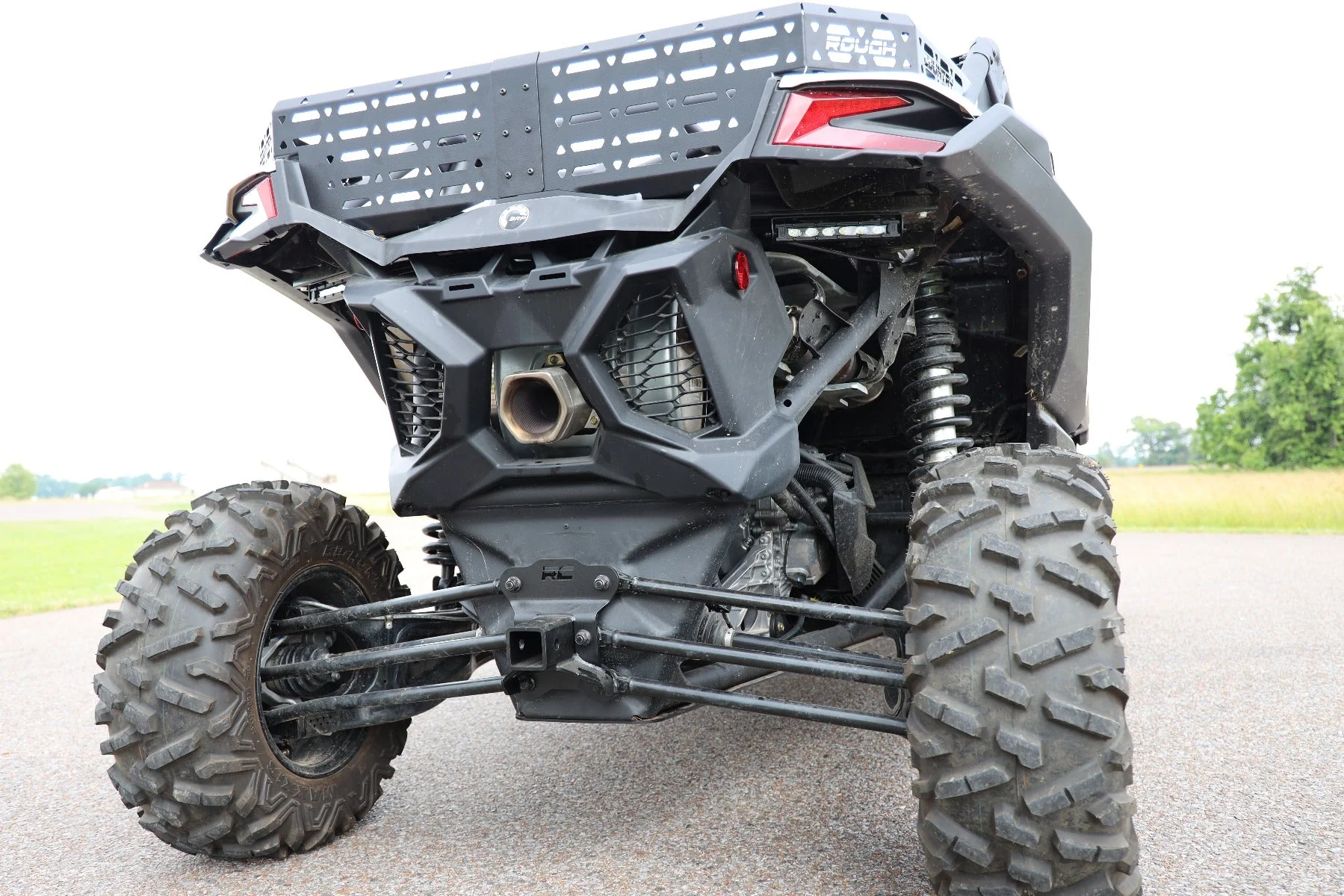 17-21 Can-Am Maverick X3 Rear Facing 6-Inch Slimline LED Kit Rough Country - 97026 - Image 4
