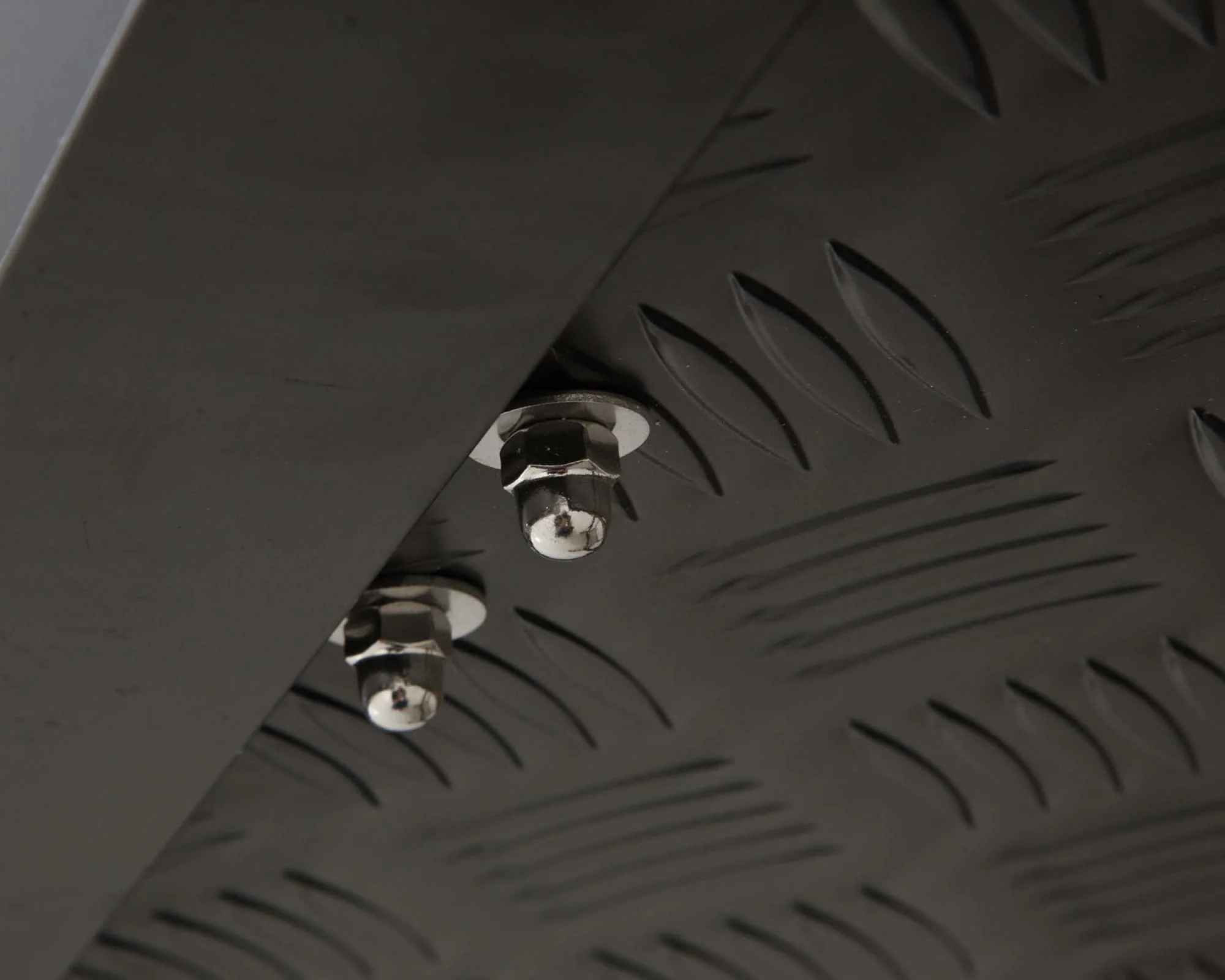 18089901 Bushveld hard shell roof top tent Overland Vehicle Systems - 18089901 - Image 15