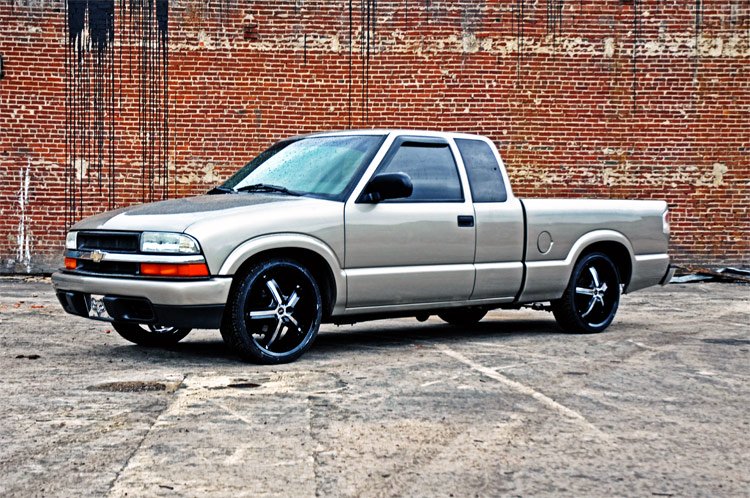 2 Inch/3 Inch Lowering Kit 91-03 Sonoma 83-97 S10 Blazer Rough Country - 727 - Image 2