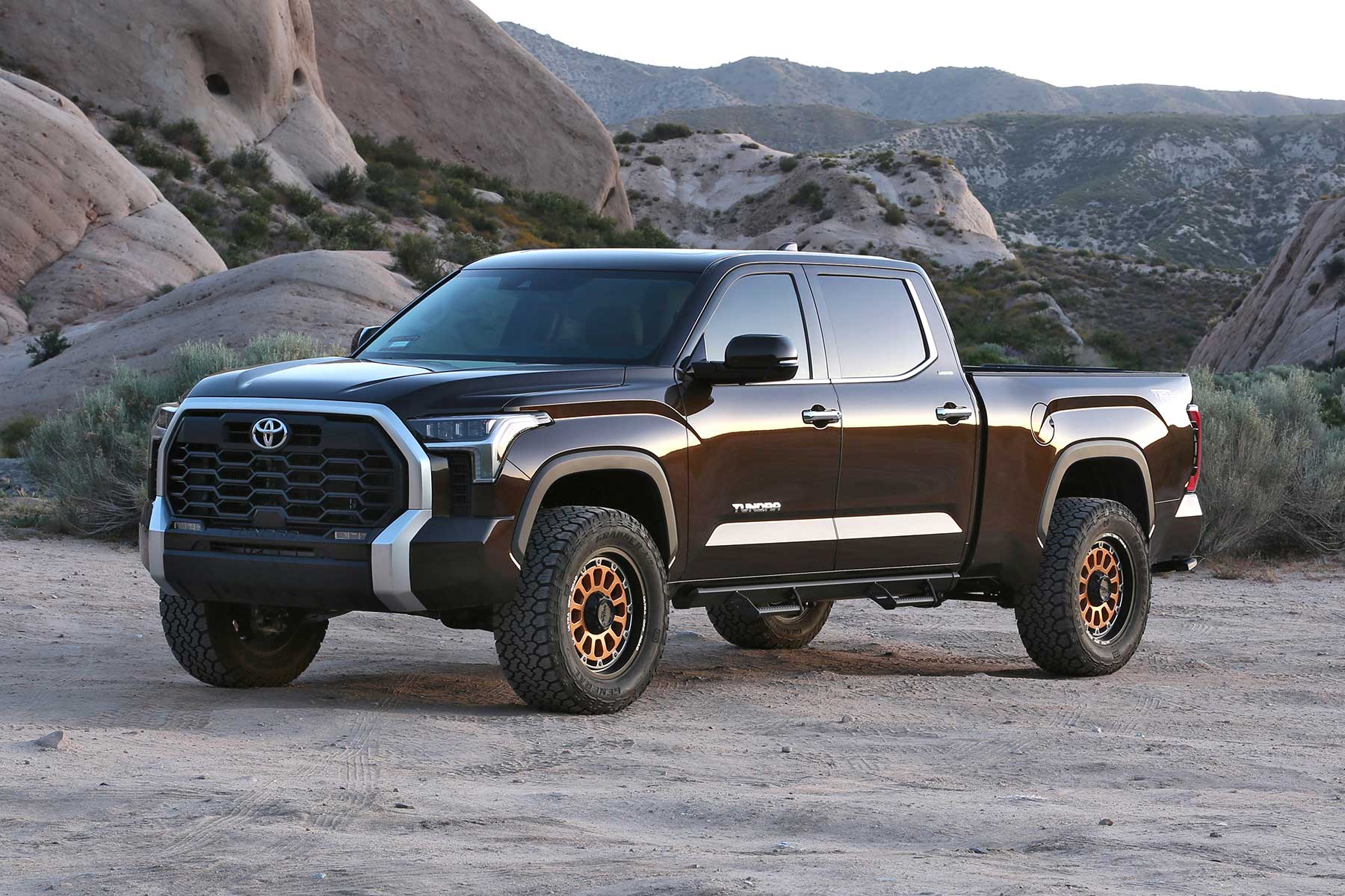 3" UCA KIT W/UNIBALLS & FR SHK SPCRS & RR AIR BAG SPCRS & RR PERF SHOCKS 2022 TU - K7089 - Image 2