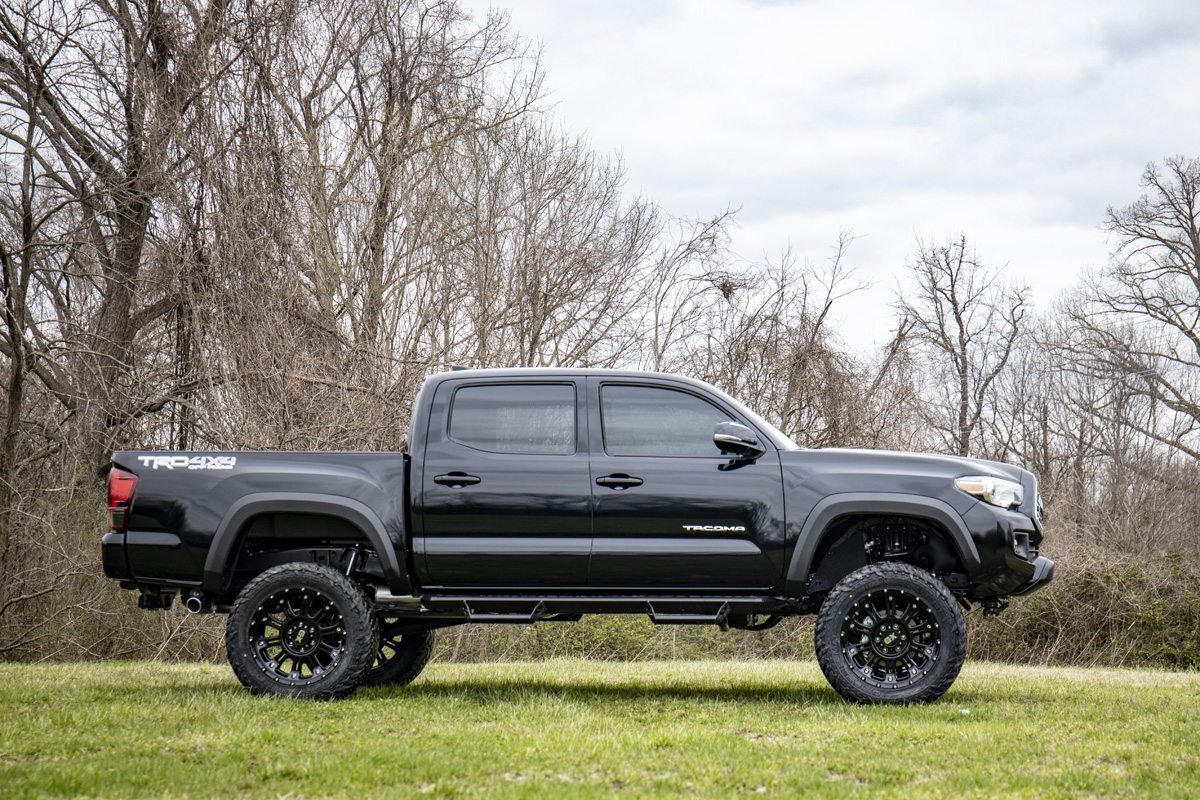 6.0 Inch Toyota Suspension Lift Kit w/ Vertex Coilovers and V2 Shocks (16-20 Tacoma 4WD/2WD) Rough Country - 75857 - Image 7