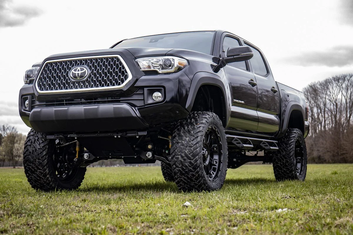 6.0 Inch Toyota Suspension Lift Kit w/ Vertex Coilovers and V2 Shocks (16-20 Tacoma 4WD/2WD) Rough Country - 75857 - Image 9