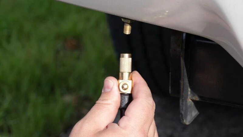 Air Lift Digital Portable Compressor - Image 8