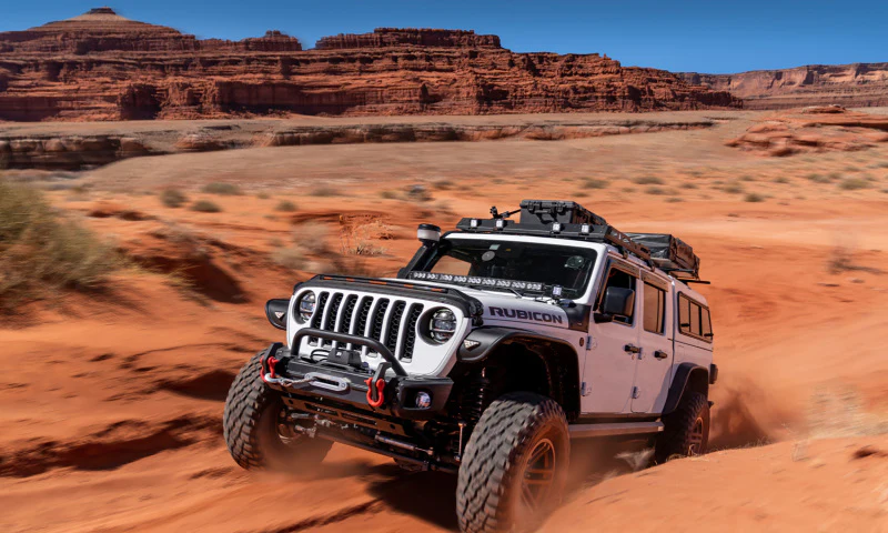 AMP Research 20-24 Jeep JT Gladiator (Launch/Overlnd/Rubicon/Sport/Sport S) PowerStep XL - Black - Image 7