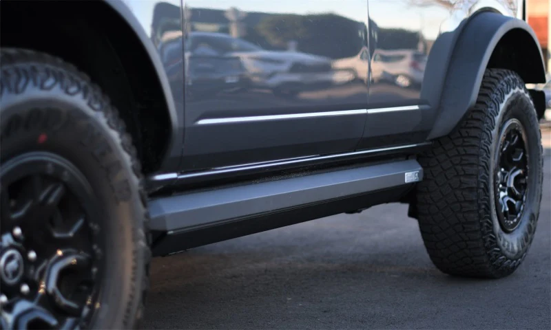 AMP Research 21-23 Ford Bronco 4 Door (Excl. Raptor) XL PowerStep - Black - Image 2