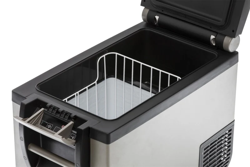 ARB Fridge 50 Quart Classic Series Plug B Usa Spec - Image 3