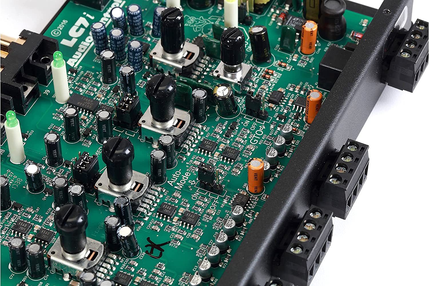 AudioControl LC7i Black 6-Channel Line Output Converter with Bass Restoration - Image 3
