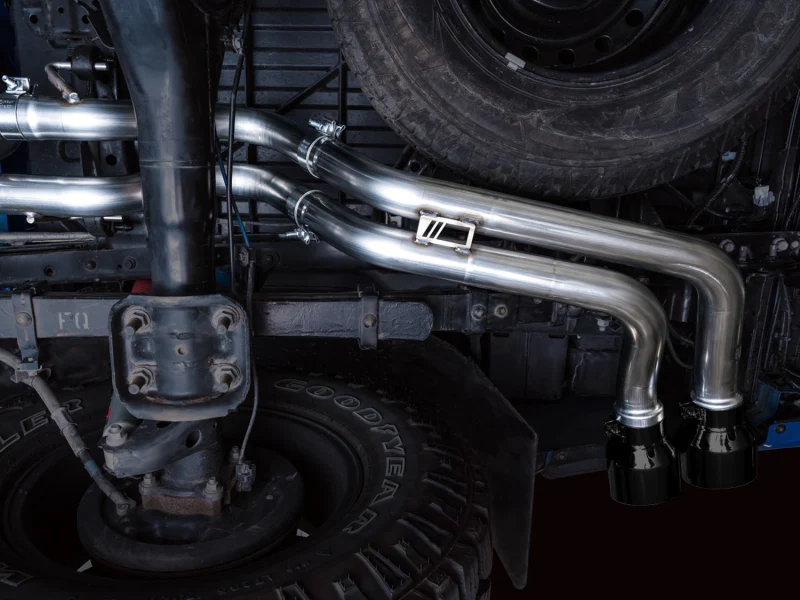 AWE 16-22 Toyota Tacoma 0FG Catback Exhaust w/ BashGuard - Dual Diamond Black Tips - Image 8