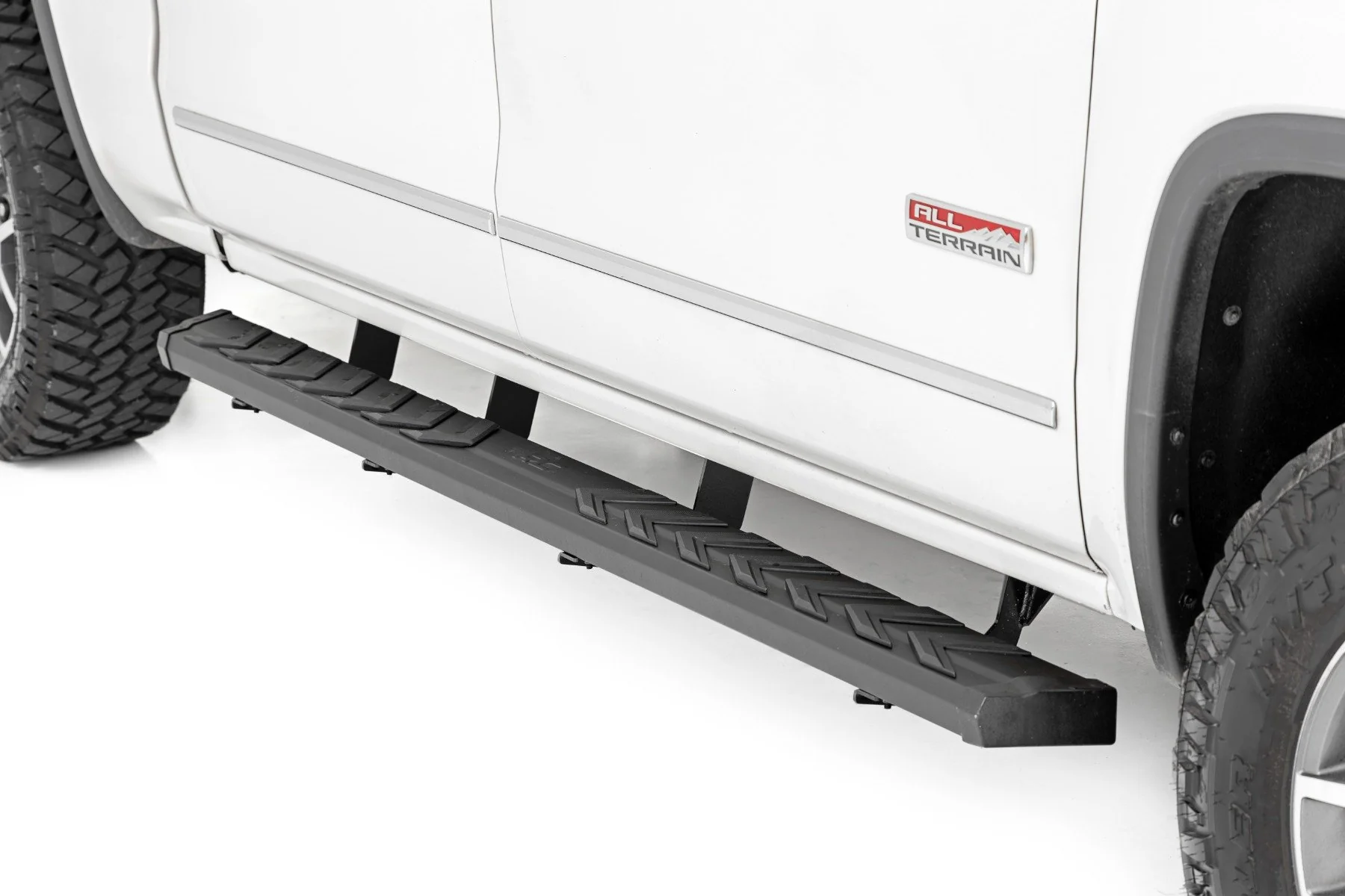 BA2 Running Board Side Step Bars 07-19 Chevy/GMC 1500/2500HD/3500HD Rough Country - 41001 - Image 7