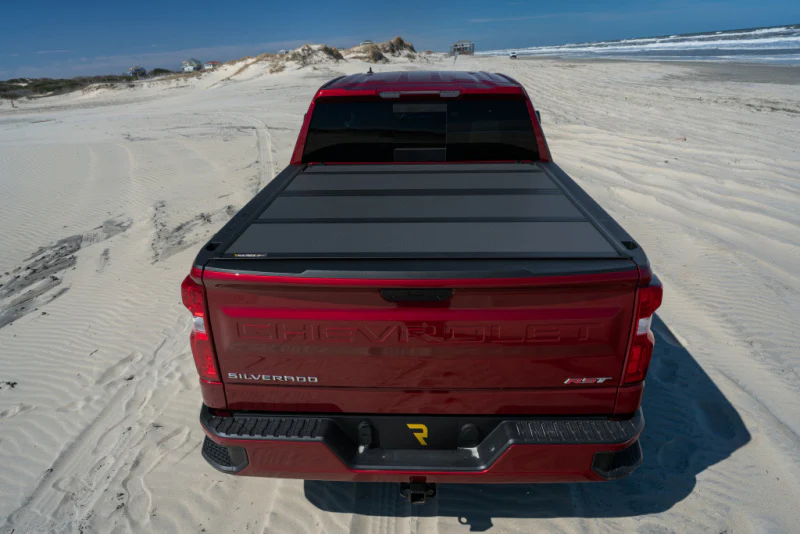 BAK 2024 Toyota Tacoma 6ft Bed BAKFlip MX4 Bed Cover - Image 9