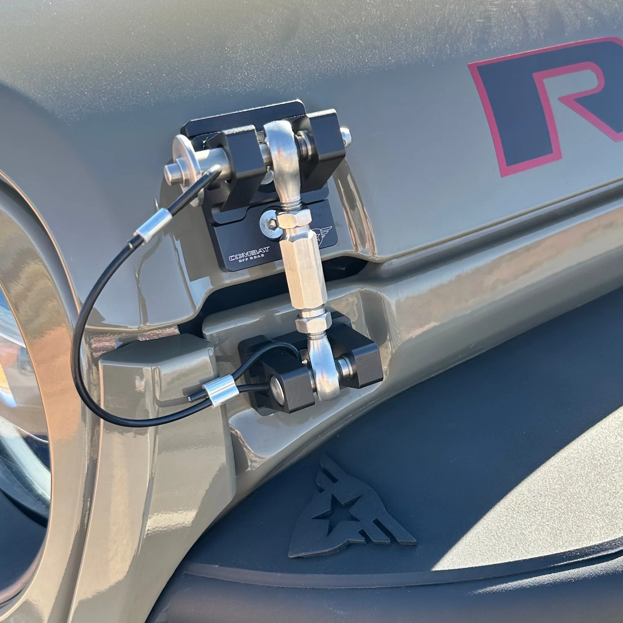 Combat Off Road - JK/JL/JT Billet Aluminum Hood Latch Set - 99-1090 - Image 4
