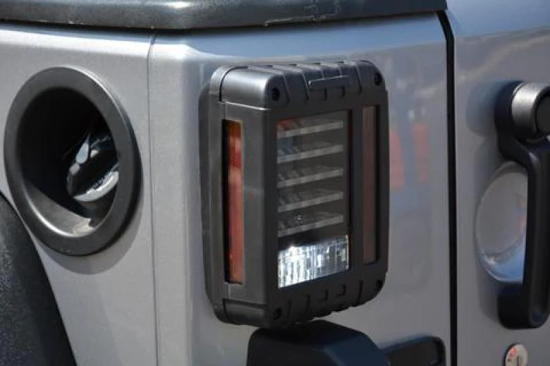 DV8 Offroad 07-18 Jeep Wrangler JK Horizontal LED Tail Light - Image 5