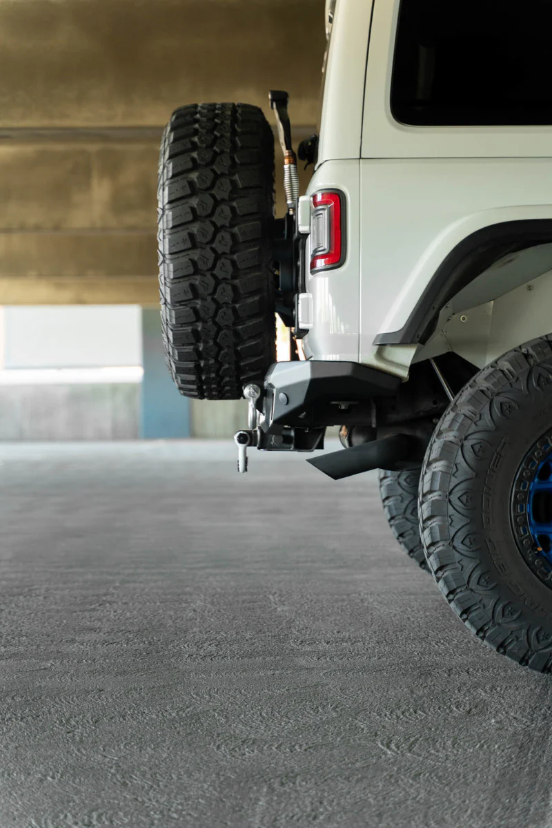 DV8 Offroad 18-23 Wrangler JL FS-7 Series Rear Bumper - Image 20