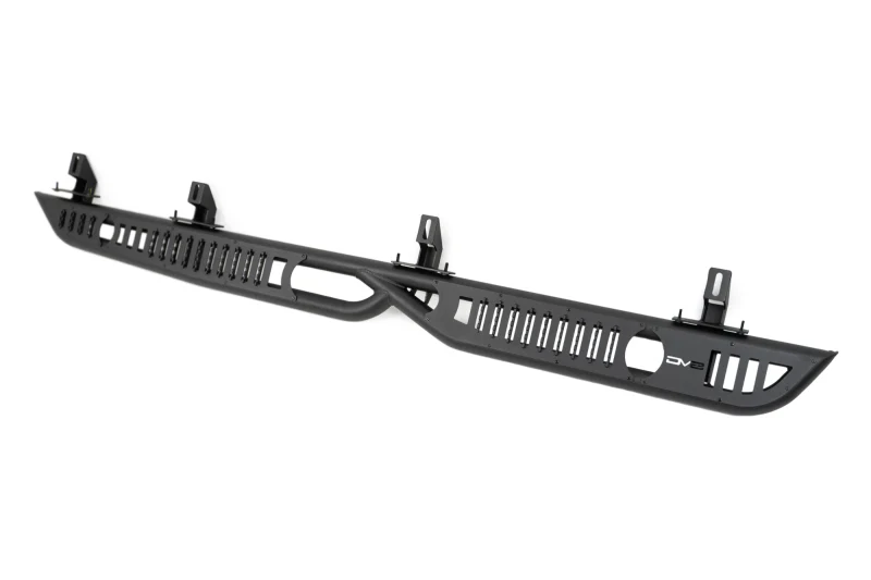 DV8 Offroad 20-23 Jeep Gladiator JT Body/Pinch Weld Mounted Step - Image 13