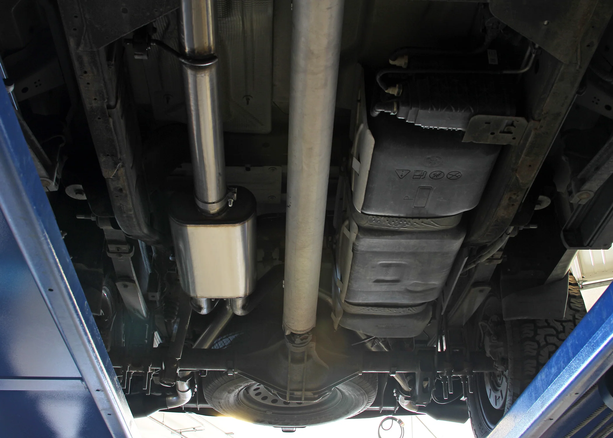 Flowmaster Flow FX Cat-Back Exhaust System - 717988 - Image 9