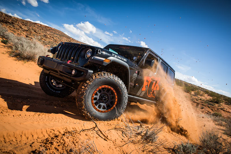 Fox 2018+ Jeep JL 2.5 Factory Race Series 12.17in Remote Res. Front Shock Set / 4.5-6in. Lift w/ DSC - Image 9
