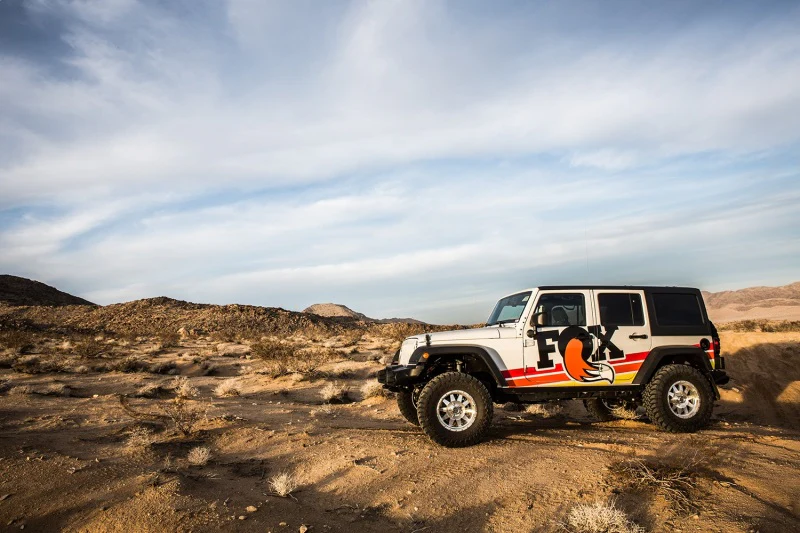 Fox 97-06 Jeep TJ 2.0 Performance Series 11.1in Smooth Body IFP Front Shock (Alum) / 6.5-8in Lift - Image 3