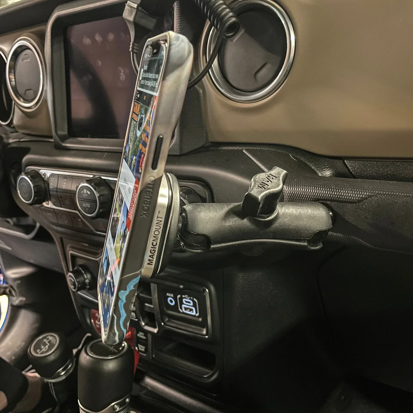 Gladiator JT Grab Bar Ball Mount - Image 8
