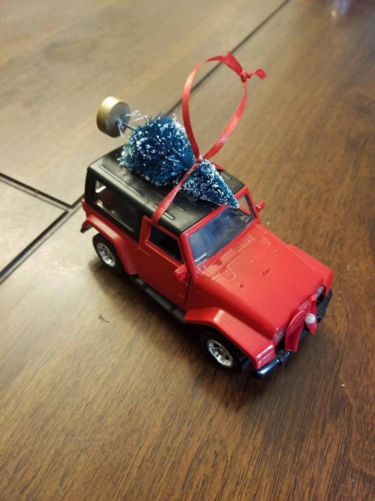 Jeep Wrangler JK 2 Door Red Rubicon Ornament - Image 2