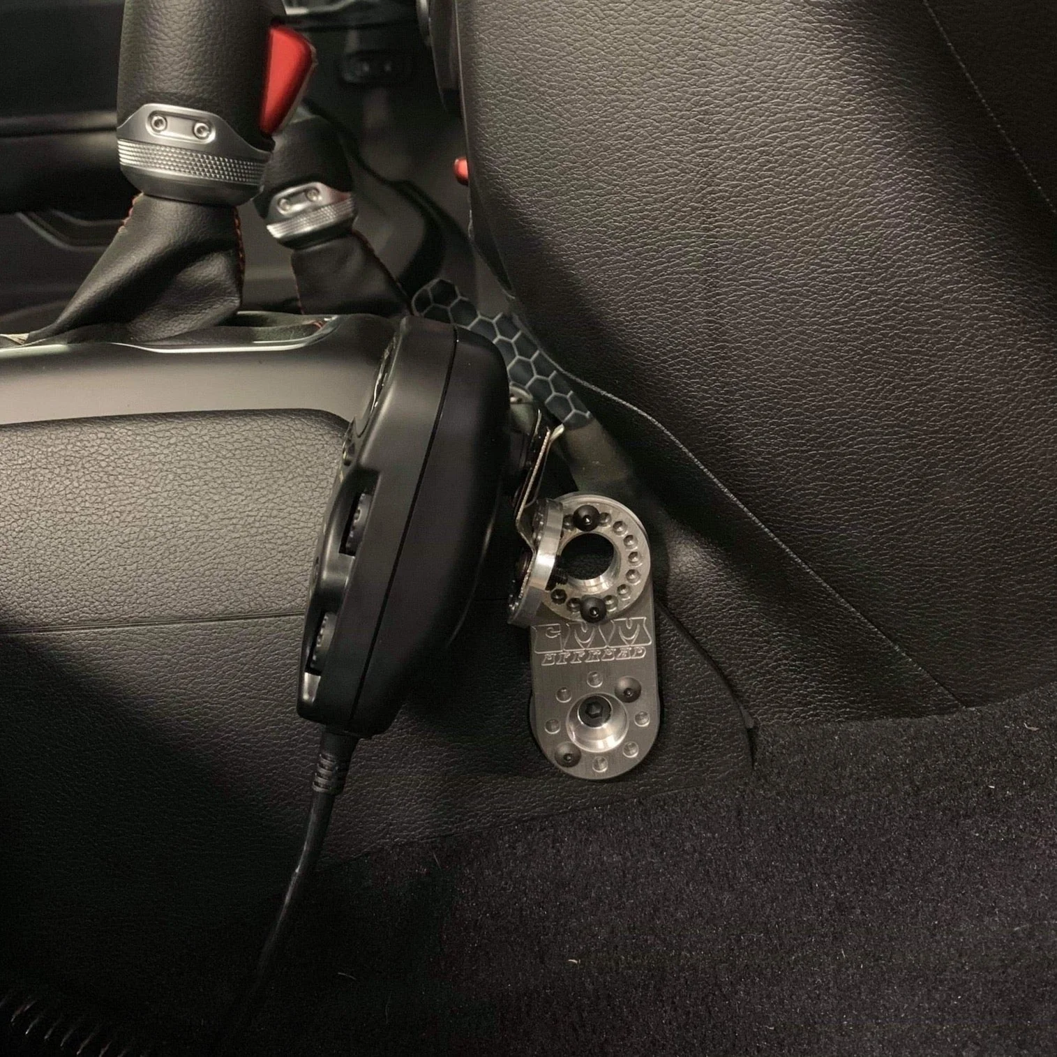 JL/JLU UNIVERSAL ACCESSORY MOUNT - Image 5