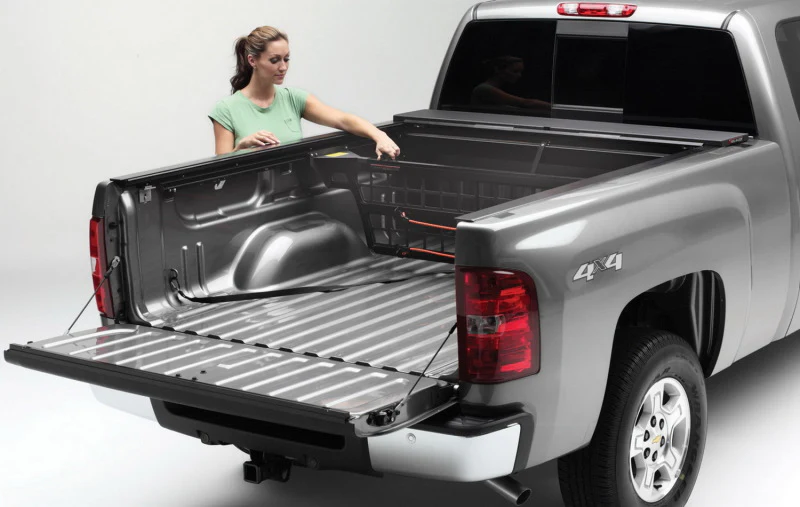 Roll-N-Lock 20-22 Jeep Gladiator (60in. Bed Length) Cargo Manager - Image 3