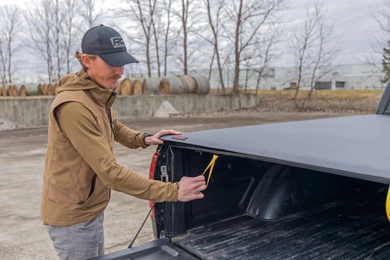 Soft Roll Up Bed Cover 6'7" Bed | Chevy/GMC 1500 (00-06 & Classic) - Image 9