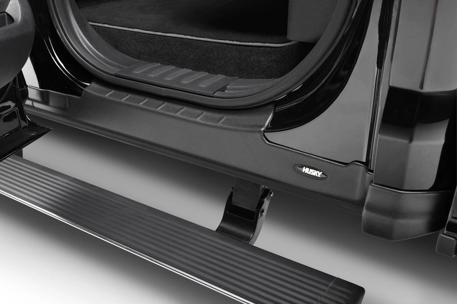Trail Armor Rocker Panel Black, Incl. Side Panels/Sill Plate Cover For 2015-2022 F-150, F-250 Super Duty, F-350 Super Duty, F-450 Super Duty Husky Liners - 2874066