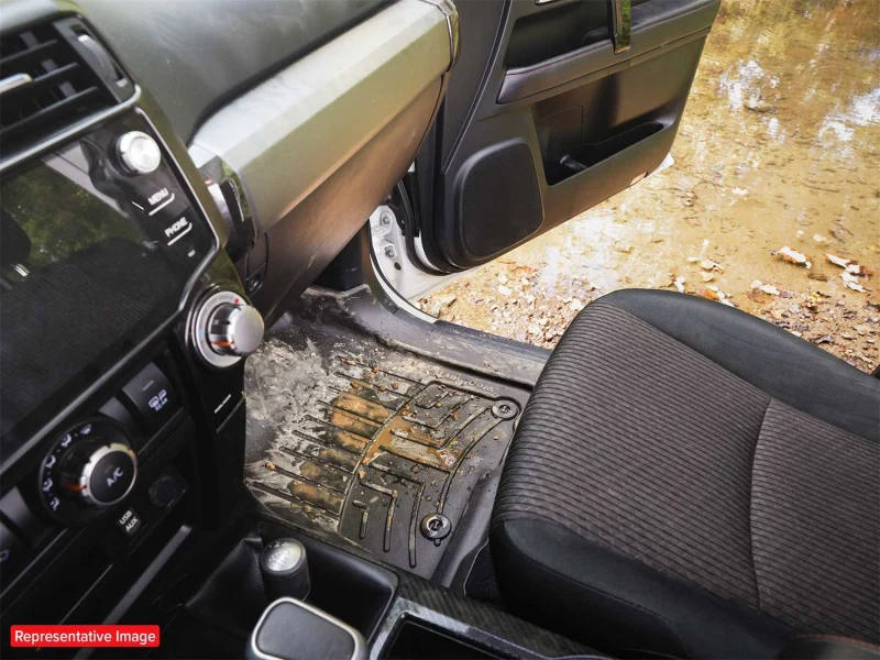 WeatherTech 2025+ Chevrolet Equinox Rear FloorLiner HP - Black - Image 10